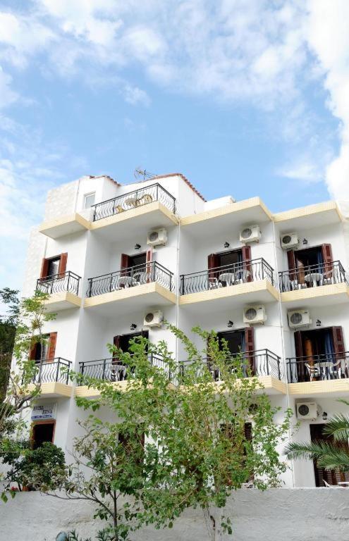 Hotel Rena Ágios Kírykos Εξωτερικό φωτογραφία