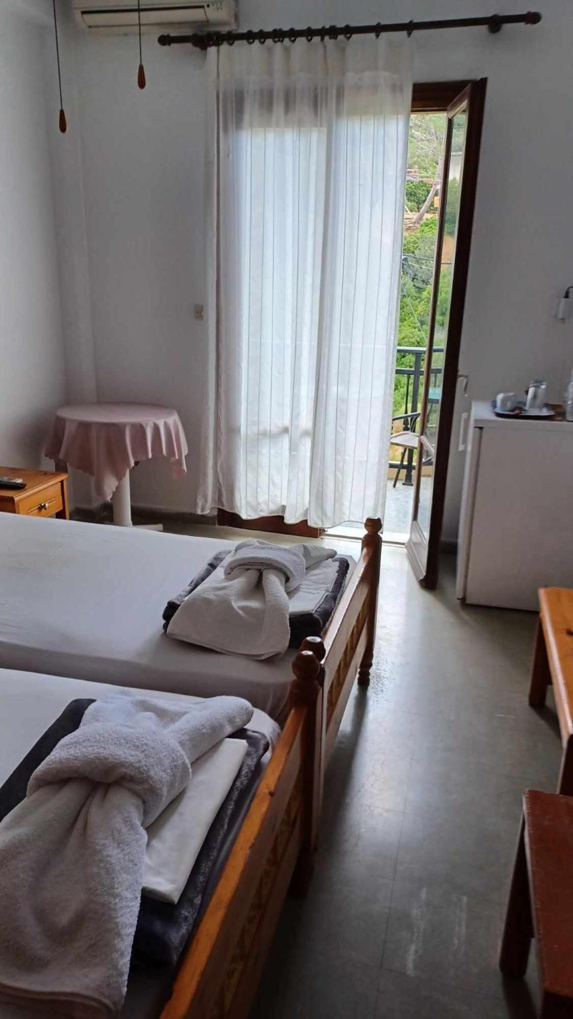 Hotel Rena Ágios Kírykos Εξωτερικό φωτογραφία